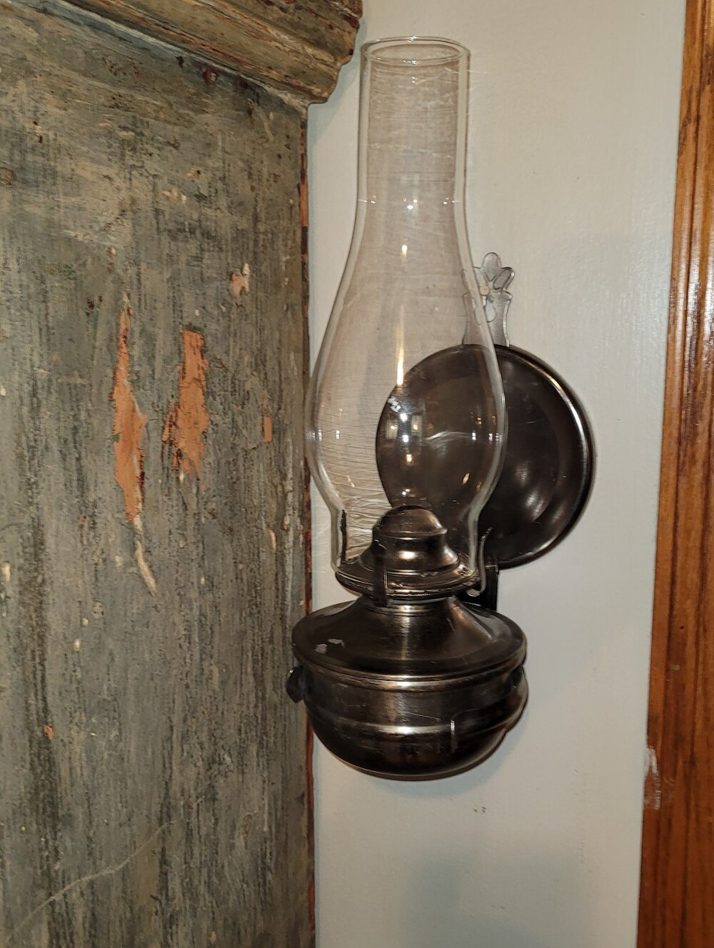 Vintage Wall Mount Hurricane Lamp